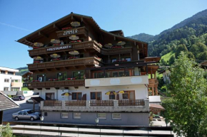  Hotel Eckartauerhof  Майрхофен